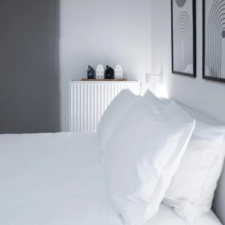 Happy Place # 1 * Volos