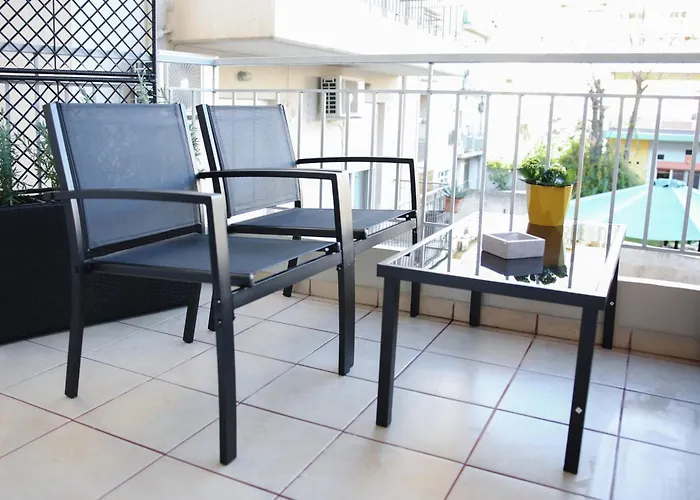 Happy Place # 1 * Volos